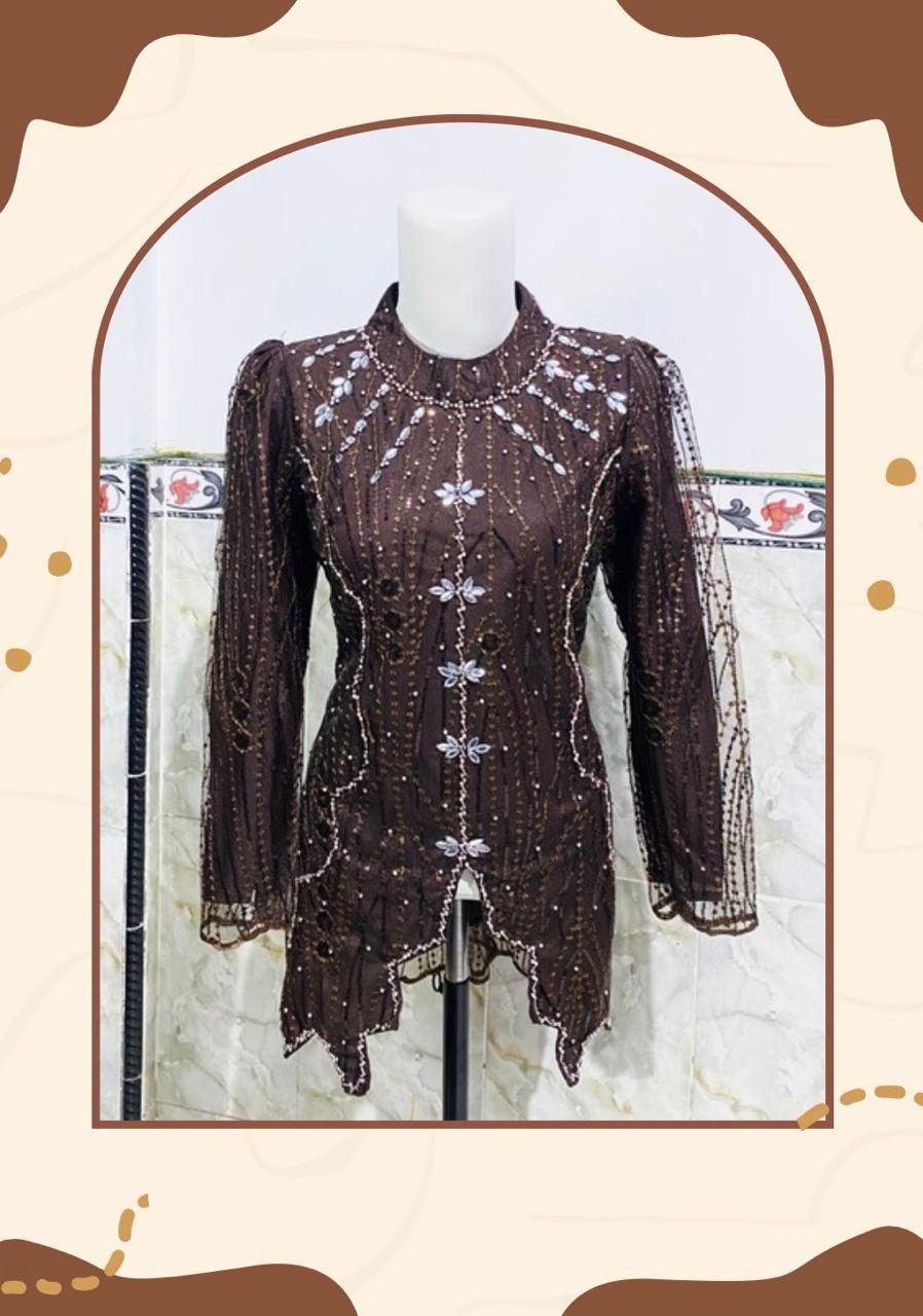 Kebaya Wisuda 004